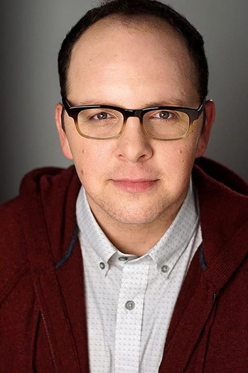 Photo of actor Austin Basis