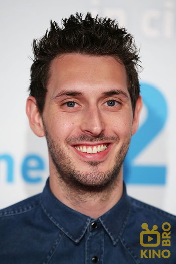 Photo of actor Blake Harrison