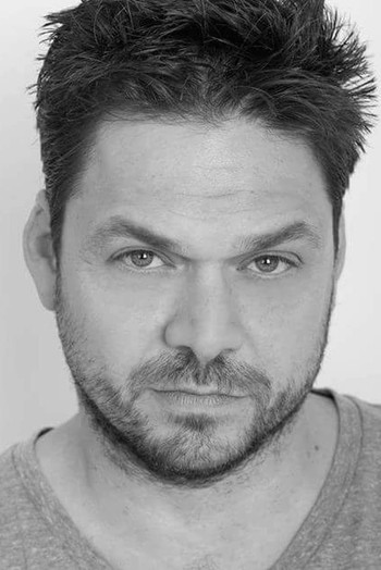 Photo of actor Ohad Knoller