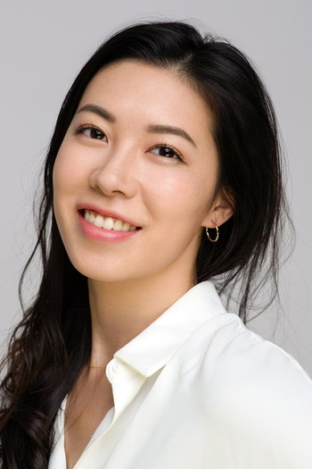 Photo of actress Sarah Chang