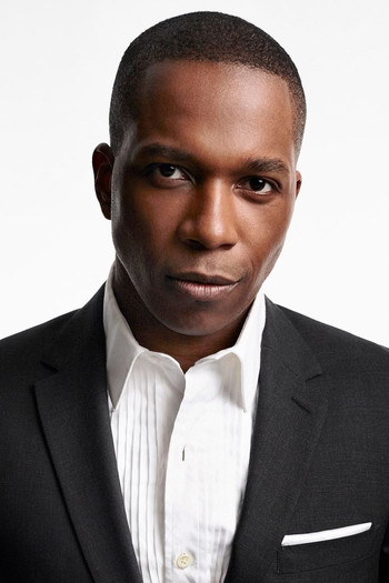 Photo of actor Leslie Odom Jr.