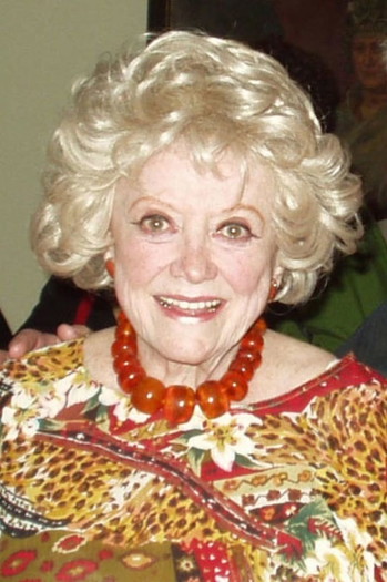 Photo of actress Phyllis Diller