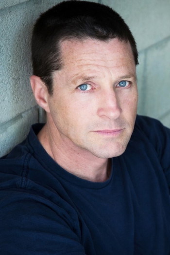 Photo of actor Tim Guinee