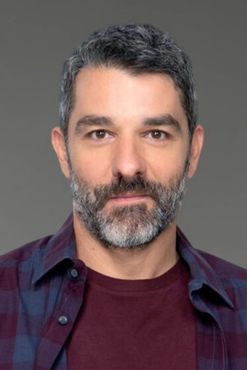 Photo of actor Petros Lagoutis