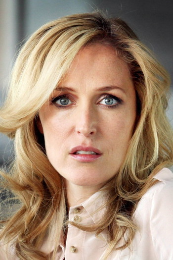 Photo of actress Gillian Anderson