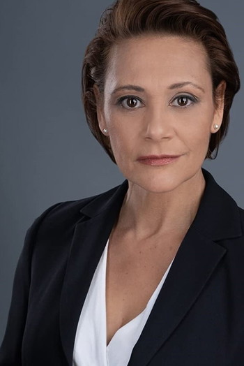 Photo of actress Irene Santiago