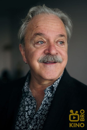 Photo of actor Jim Cummings