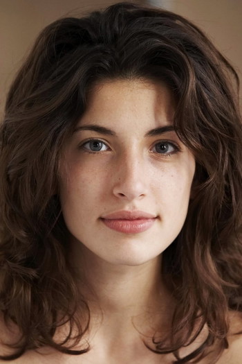 Фото актрисы Tania Raymonde