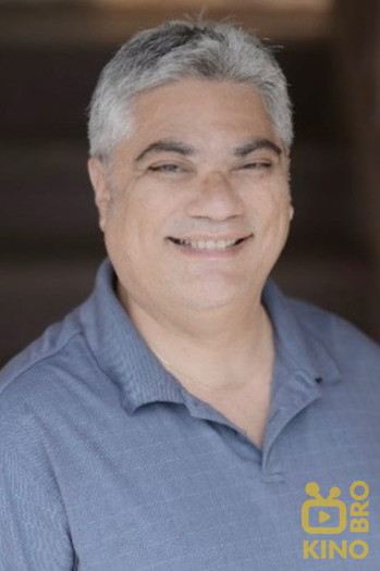 Photo of actor Wil Kahele