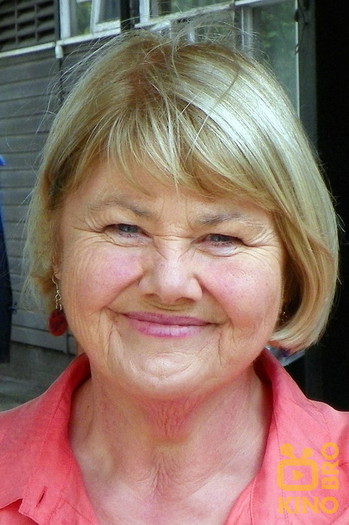 Photo of actress Annette Badland