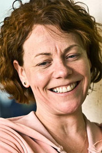 Photo of actress Nicola Reynolds