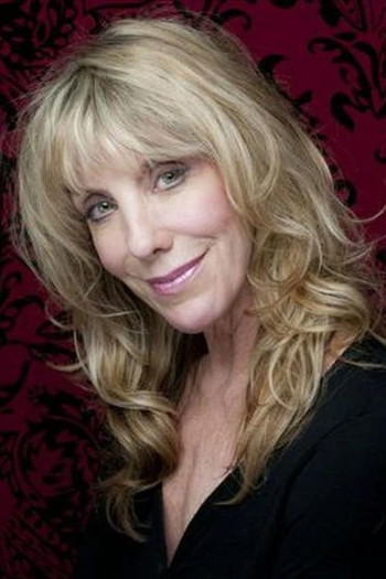 Photo of actress Ellen-Ray Hennessy