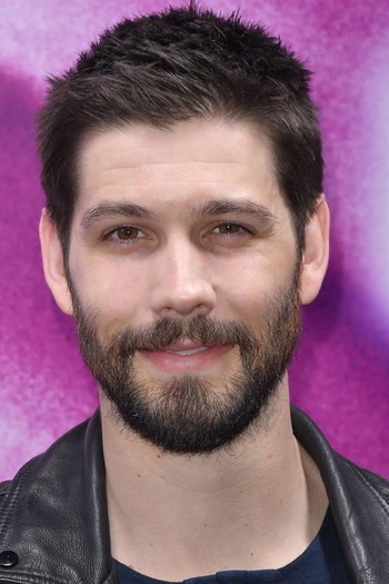 Photo of actor Casey Deidrick