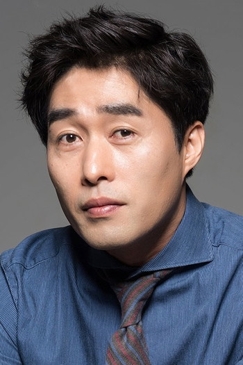 Photo of actor Jeong Min-sung