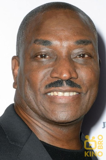 Photo of actor Clifton Powell