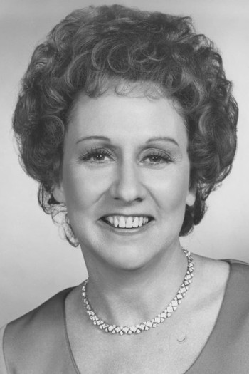 Photo of actress Jean Stapleton