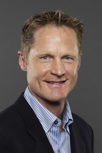 Photo of actor Steve Kerr