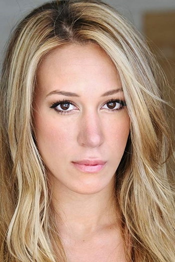 Photo of actress Haylie Duff