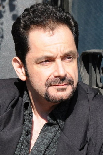 Photo of actor Scott Schiaffo