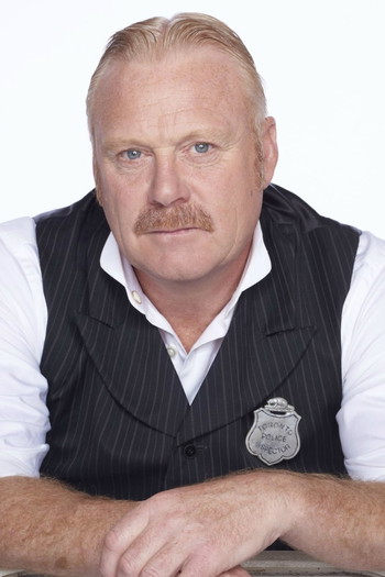 Photo of actor Thomas Craig