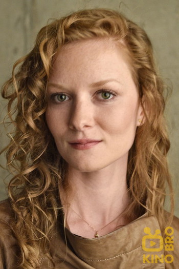 Photo of actress Wrenn Schmidt