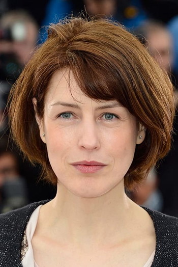 Photo of actress Gina McKee