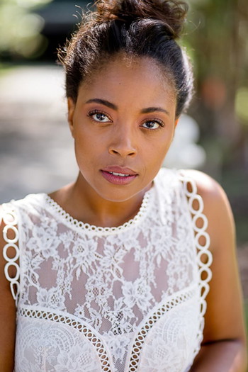 Photo of actress Tadasay Young