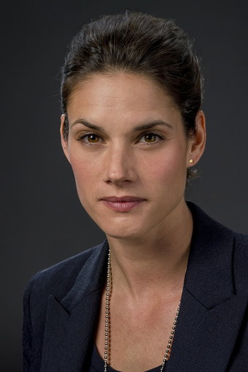 Photo of actress Missy Peregrym