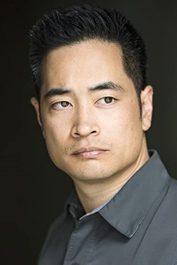 Photo of actor Ash Lee