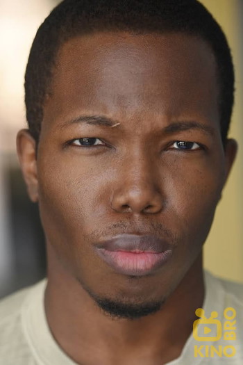 Photo of actor Lorenzo Yearby