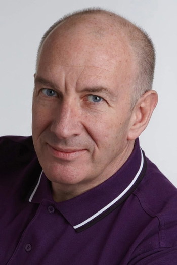 Photo of actor Simon Day