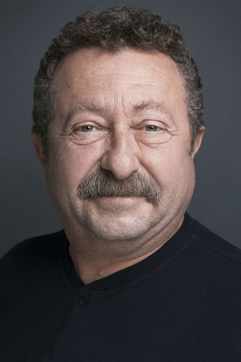 Photo of actor Erkan Can