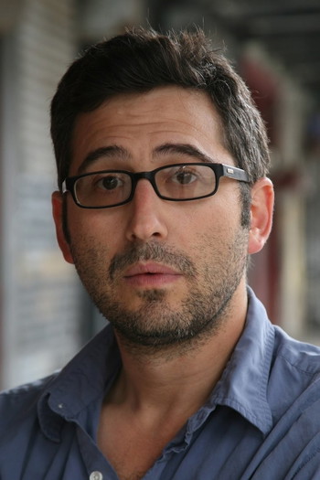 Photo of actor Sam Seder