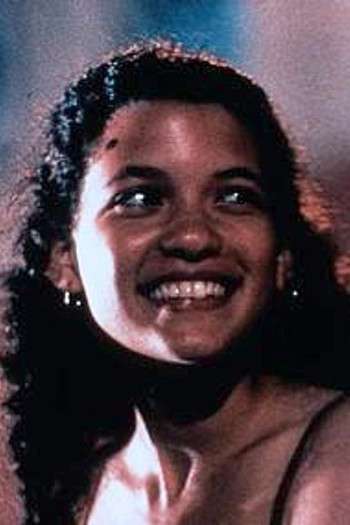 Photo of actress Yakira Peguero