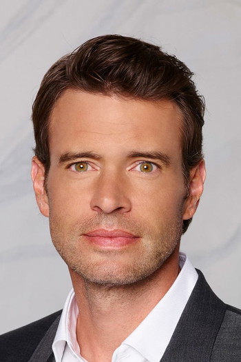 Photo of actor Scott Foley