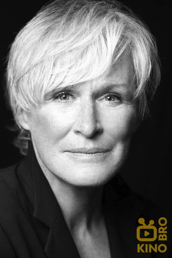 Photo of actress Glenn Close