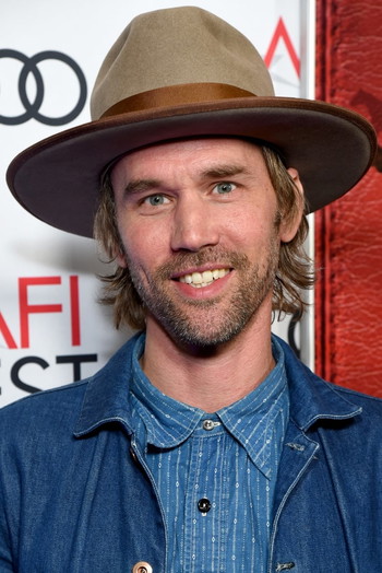 Photo of actor Willie Watson