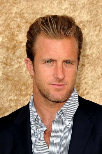 Photo of actor Scott Caan