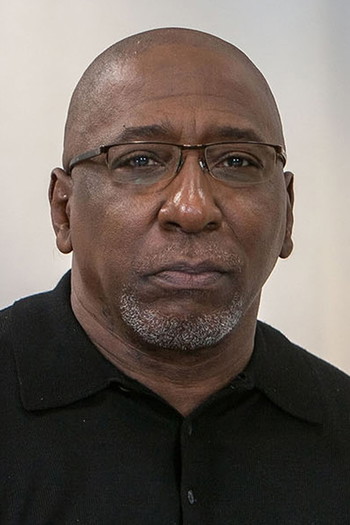 Photo of actor Tony Porter