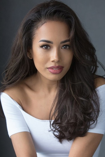 Photo of actress Jade Ewen