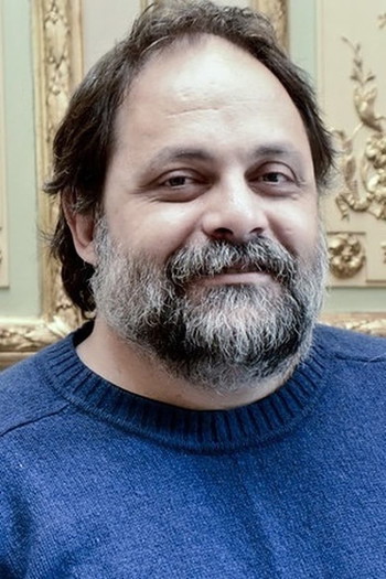 Photo of actor Néstor Guzzini