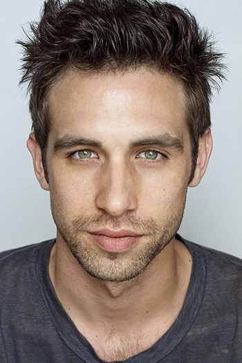 Photo of actor Blake Berris