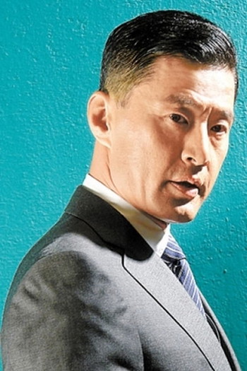 Photo of actor Yu Rongguang