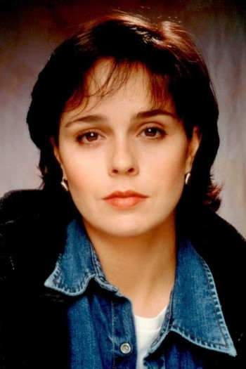 Photo of actress Cynthia Dale