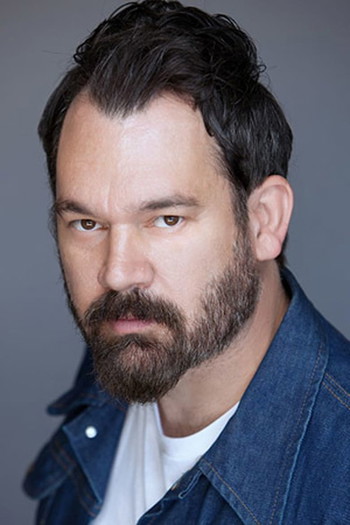 Photo of actor Travis Lee Eller