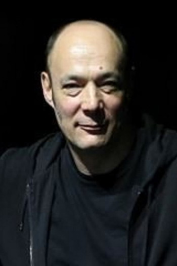 Photo of actor Paul Wickens