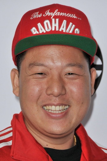 Photo of actor Eddie Huang