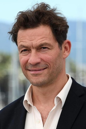 Photo of actor Dominic West