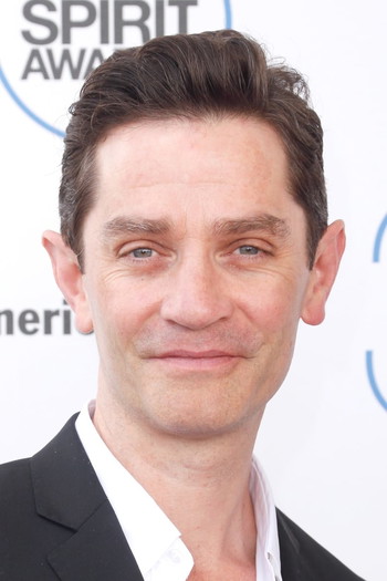 Фото актора James Frain