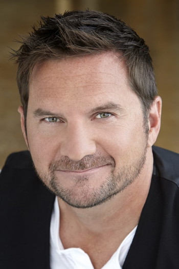 Photo of actor Peter Michael Dillon